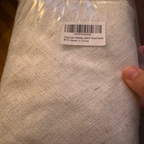 Textured Round Tablecloth - Picture 1 of 2